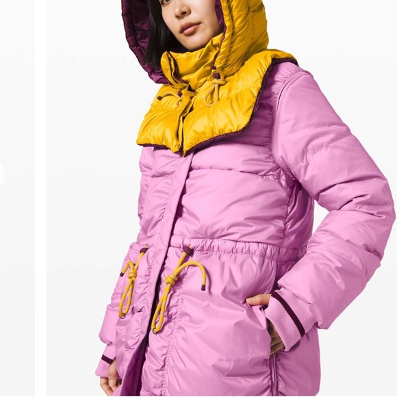 Lululemon X Roksandra 5 in 1 Women’s Coat. - Picture 11 of 15